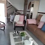 Atalaya A Pie De Playa