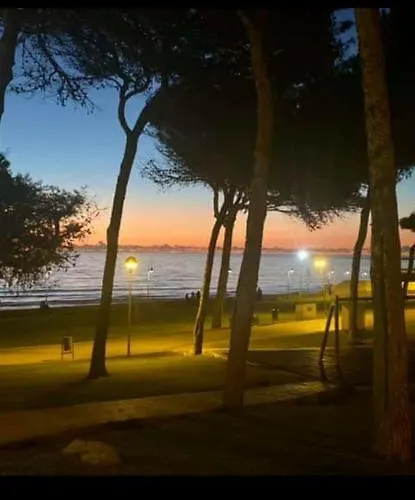 Atalaya A Pie De Playa كونيل ذي لا فرونتيرا